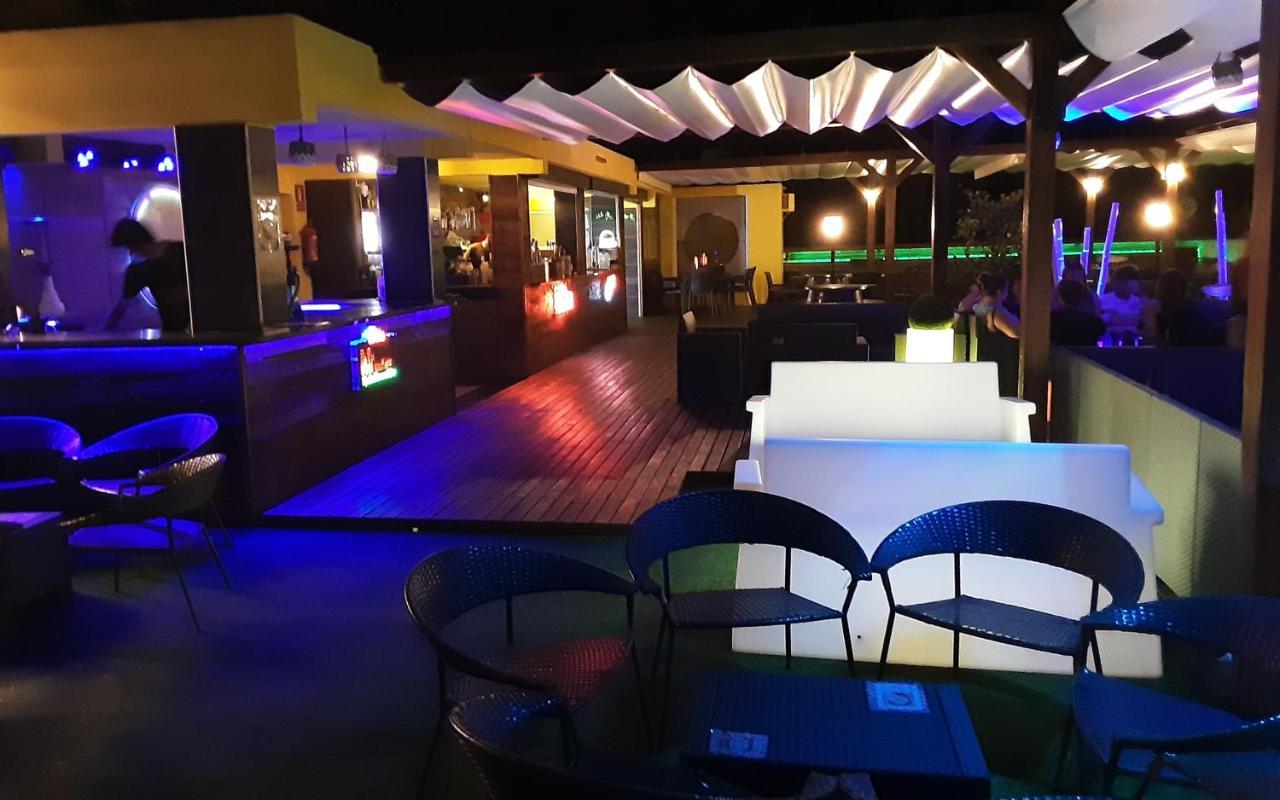 Apartamentos Alcossebre "El Faro Apartaments Alcossebre" Piscina, Playa Y Diversion エクステリア 写真